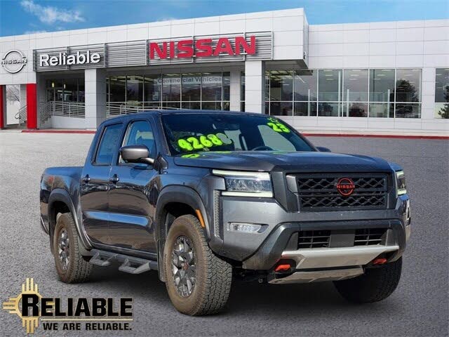 2023 Nissan Frontier PRO-4X Crew Cab 4WD