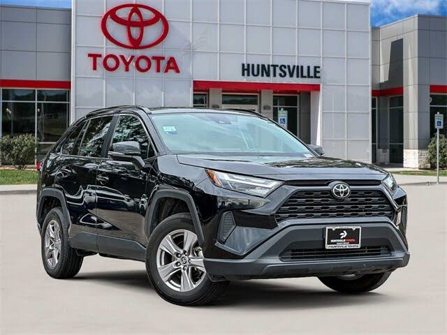 2025 Toyota RAV4 XLE AWD