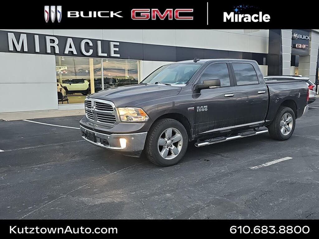 2017 RAM 1500 Big Horn Crew Cab 4WD