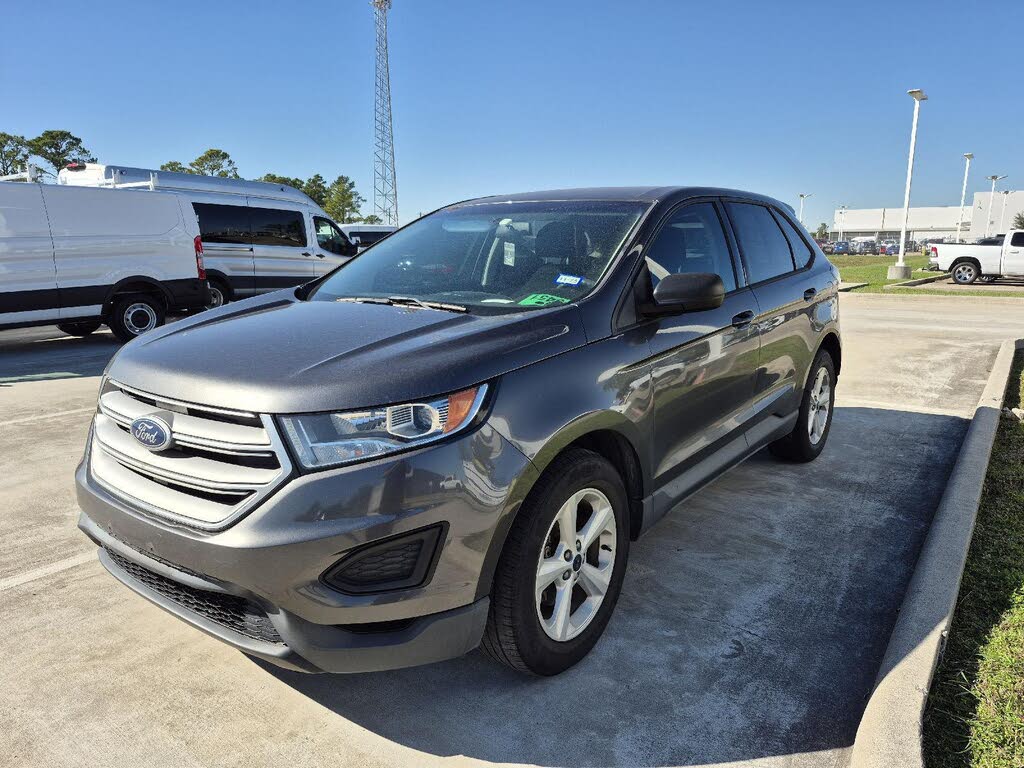 2018 Ford Edge SE
