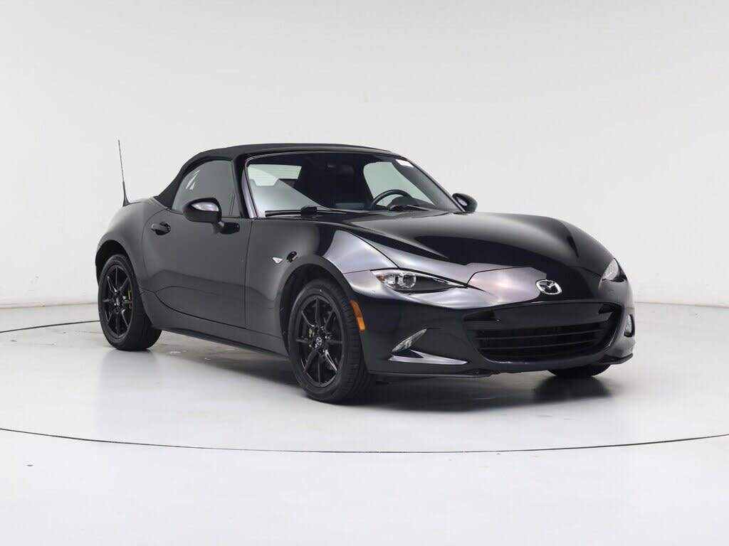 2021 Mazda MX-5 Miata Sport RWD