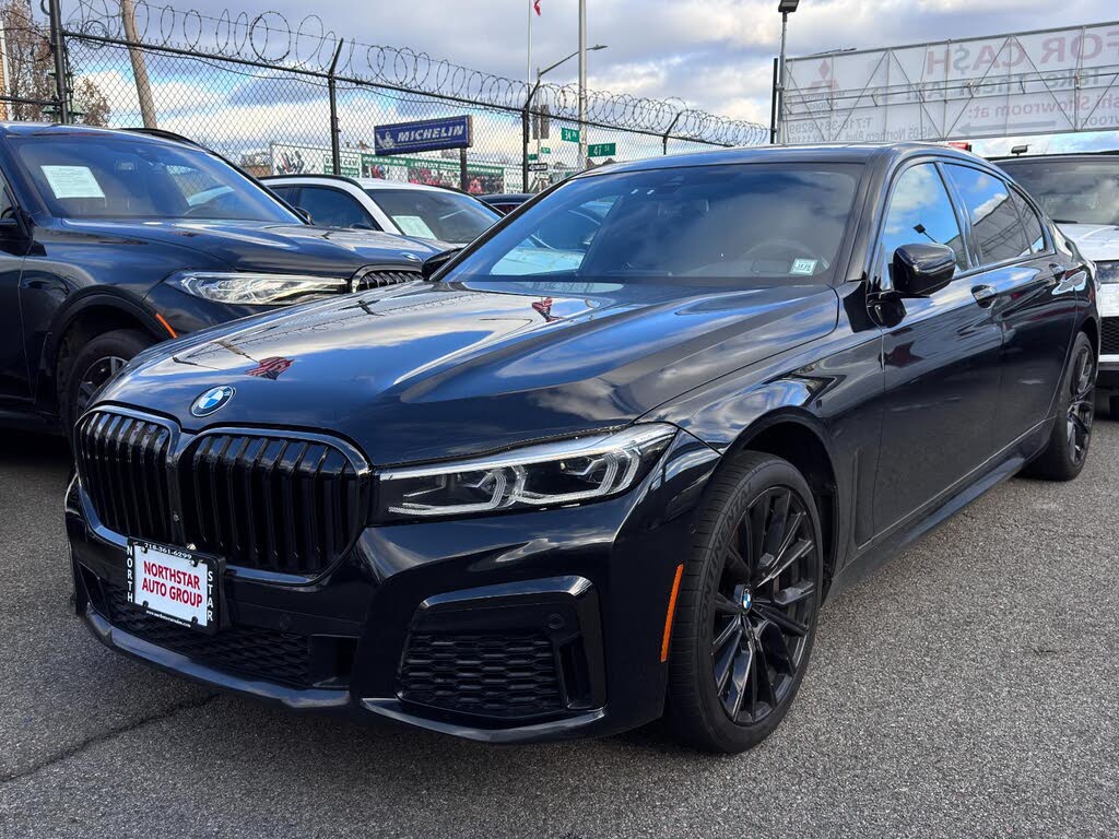 2022 BMW 7 Series 750i xDrive AWD