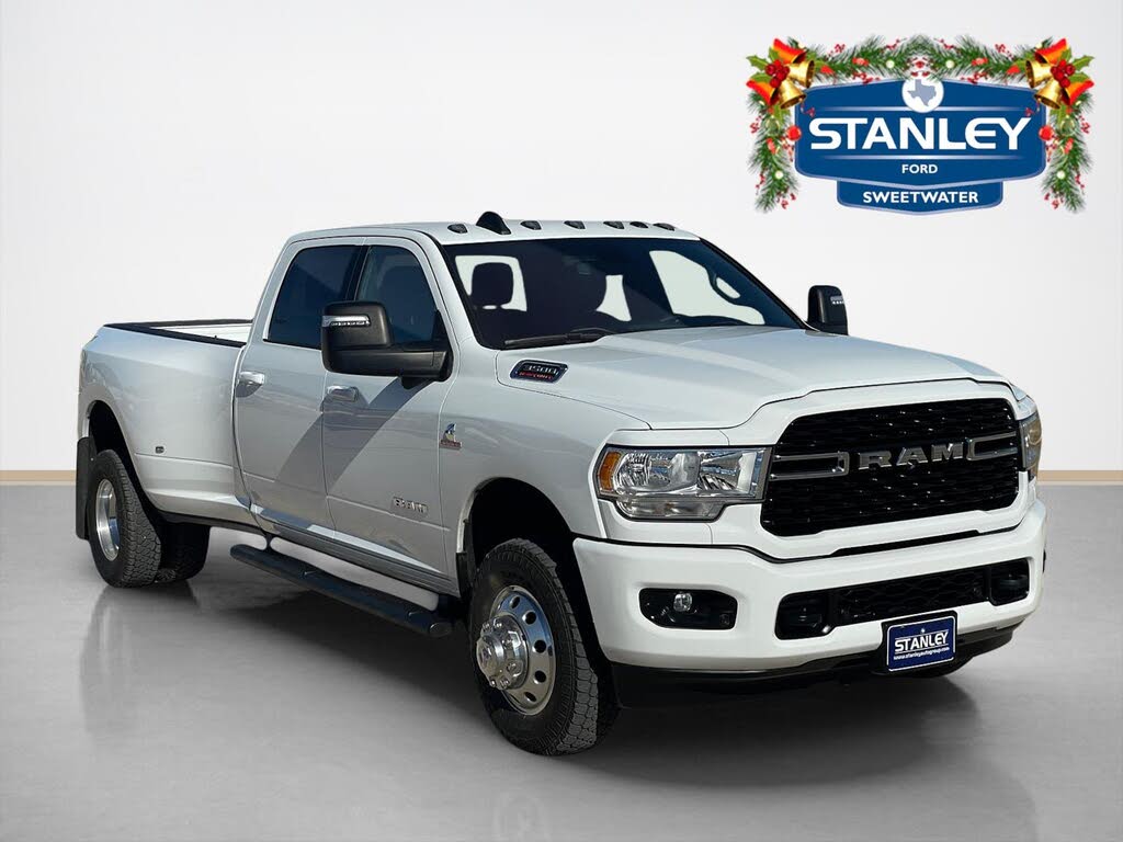 2023 RAM 3500 Big Horn Crew Cab LB DRW 4WD