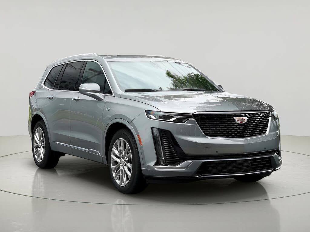 2025 Cadillac XT6 Premium Luxury FWD