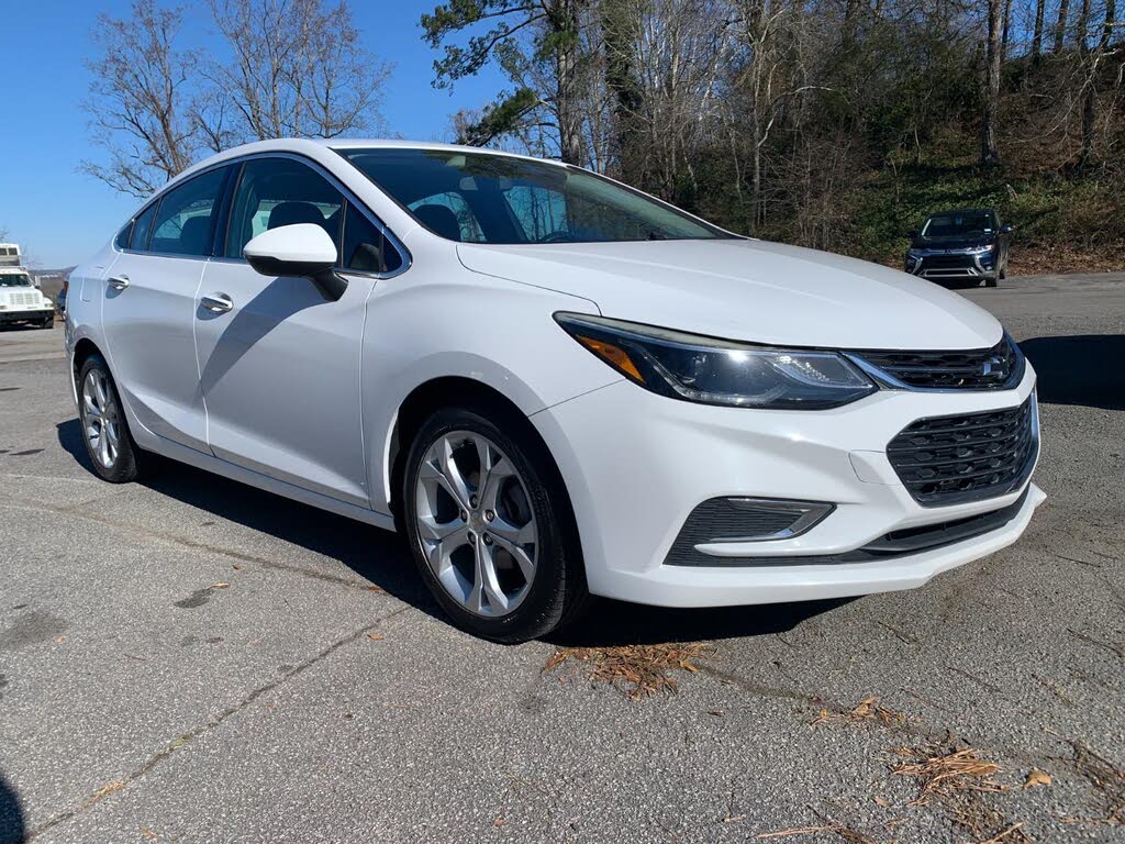 2018 Chevrolet Cruze Premier Sedan FWD