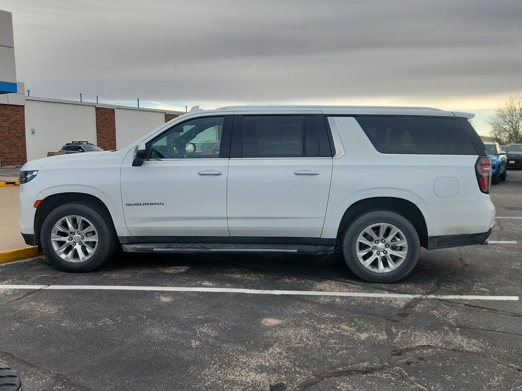 2024 Chevrolet Suburban Premier 4WD