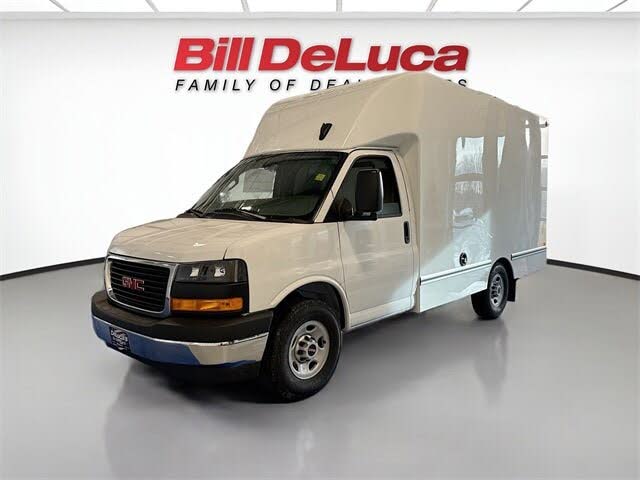 2026 GMC Savana Chassis 3500 139 Cutaway RWD