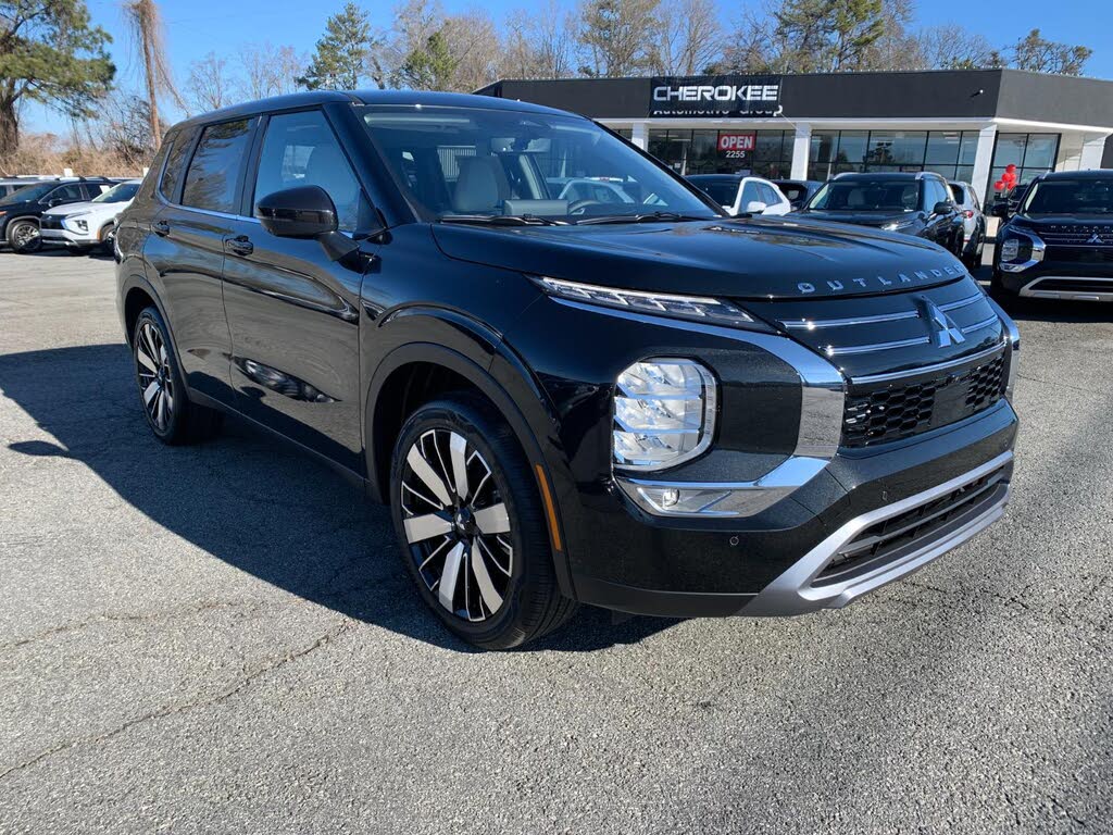 2026 Mitsubishi Outlander SE FWD