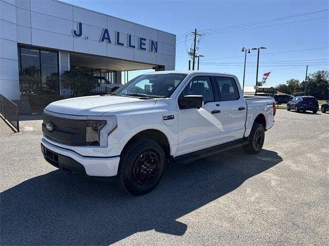 2025 Ford F-150 Lightning XLT SuperCrew AWD