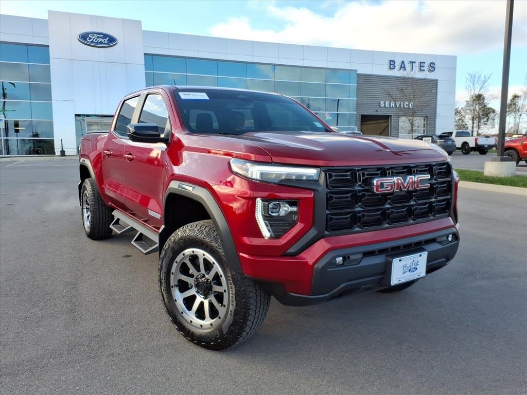 2025 GMC Canyon Elevation Crew Cab 4WD