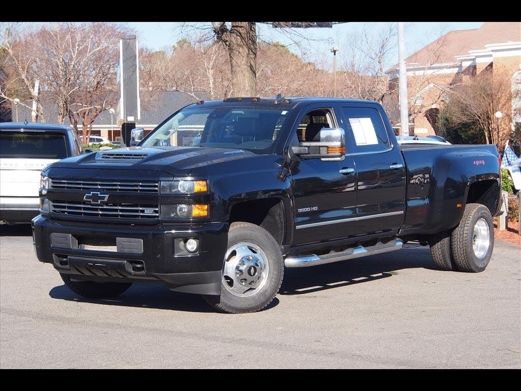 2018 Chevrolet Silverado 3500HD LTZ Crew Cab 4WD
