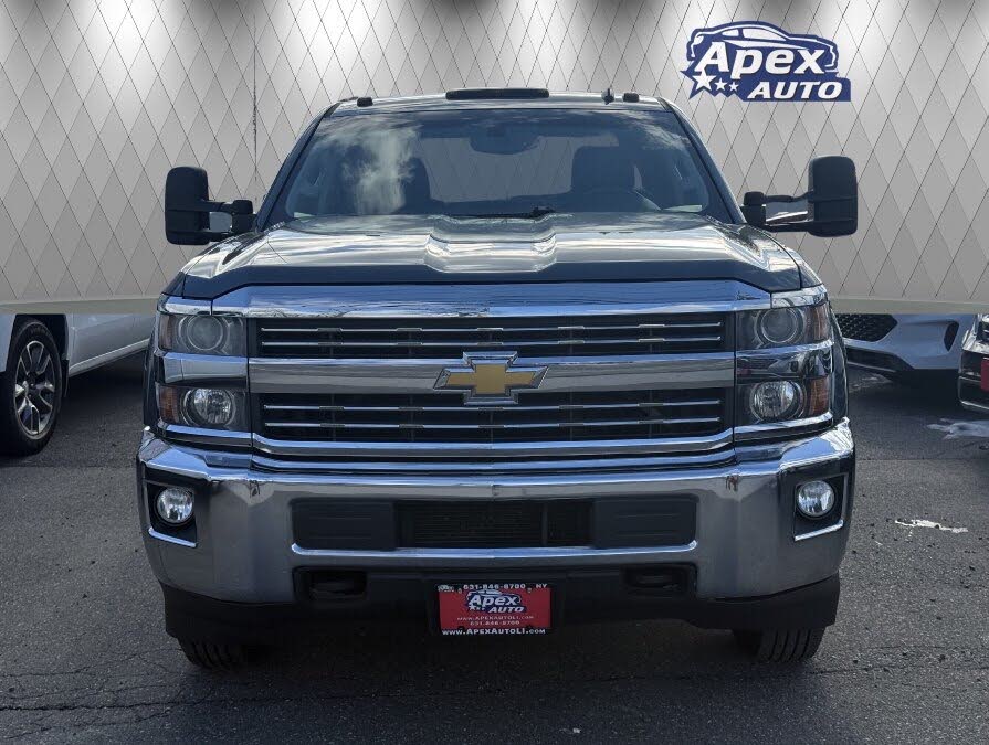 2015 Chevrolet Silverado 3500HD LT Crew Cab 4WD