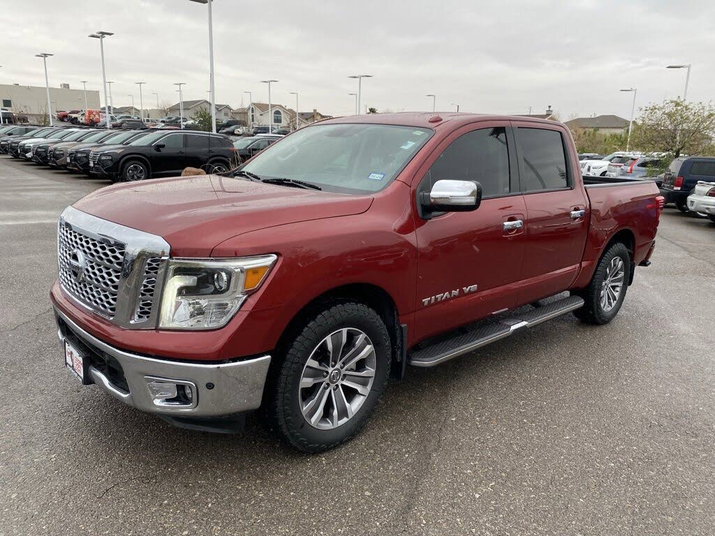 2019 Nissan Titan SL Crew Cab RWD