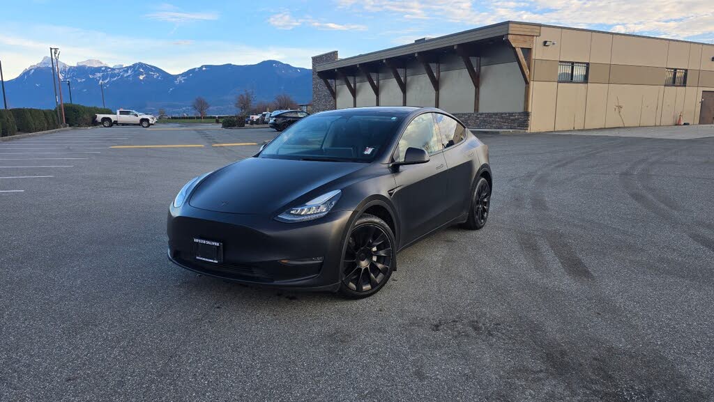 2022 Tesla Model Y Long Range AWD