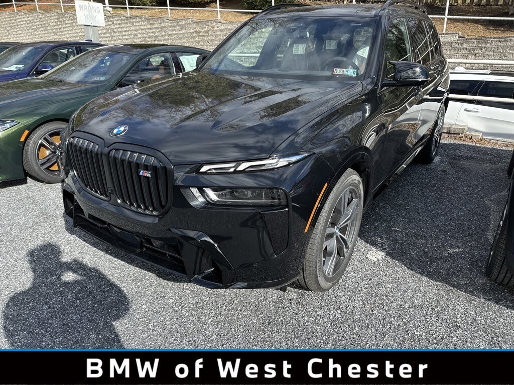 2026 BMW X7 M60i AWD