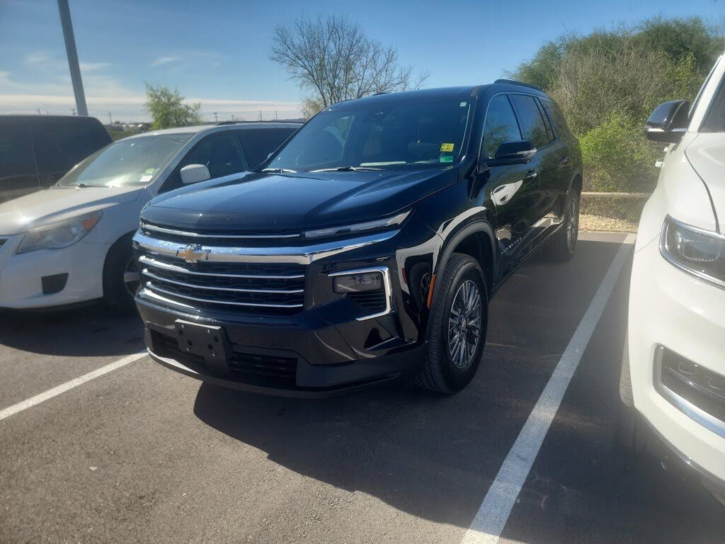 2026 Chevrolet Traverse LT FWD