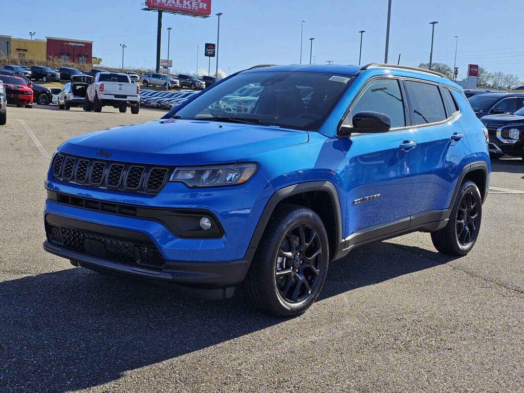 2026 Jeep Compass Latitude Altitude 4WD