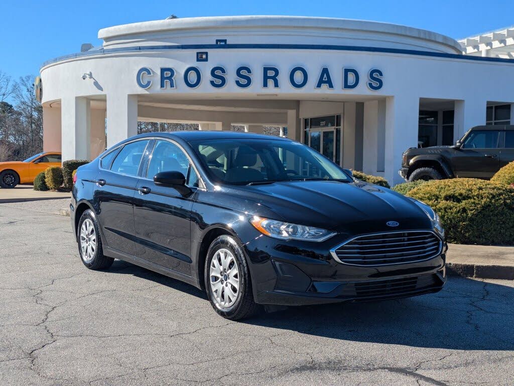 2019 Ford Fusion S