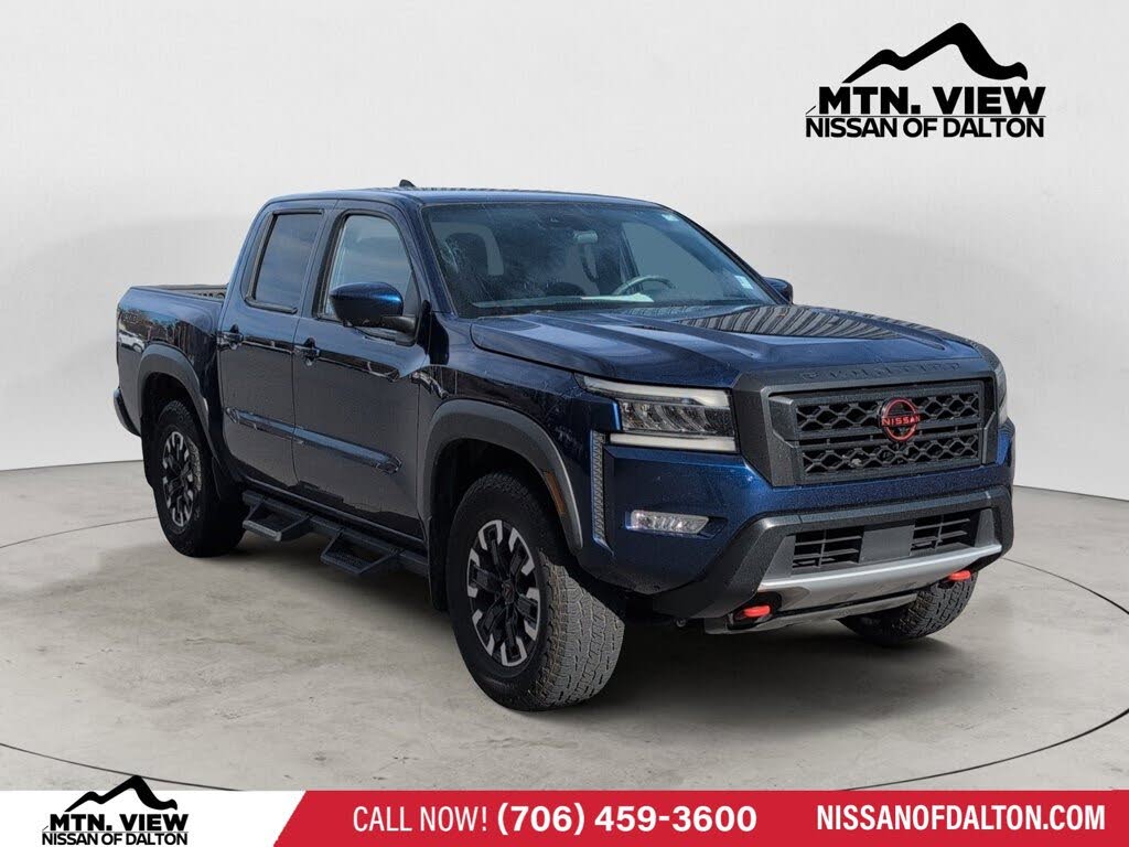 2023 Nissan Frontier PRO-4X Crew Cab 4WD