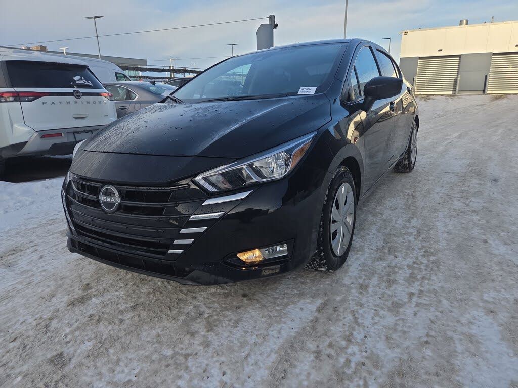 Nissan Versa S FWD 2024