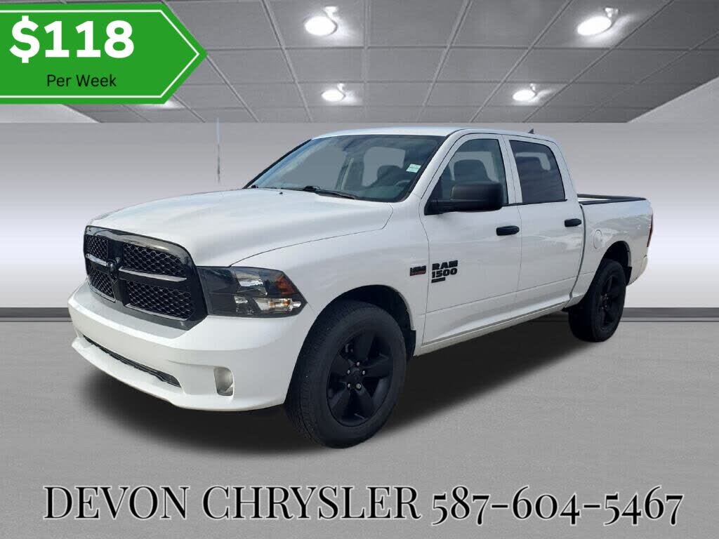 RAM 1500 Classic Express Crew Cab 4WD 2019