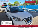 Nissan Kicks S FWD