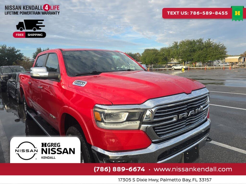 2022 RAM 1500 Laramie Crew Cab 4WD
