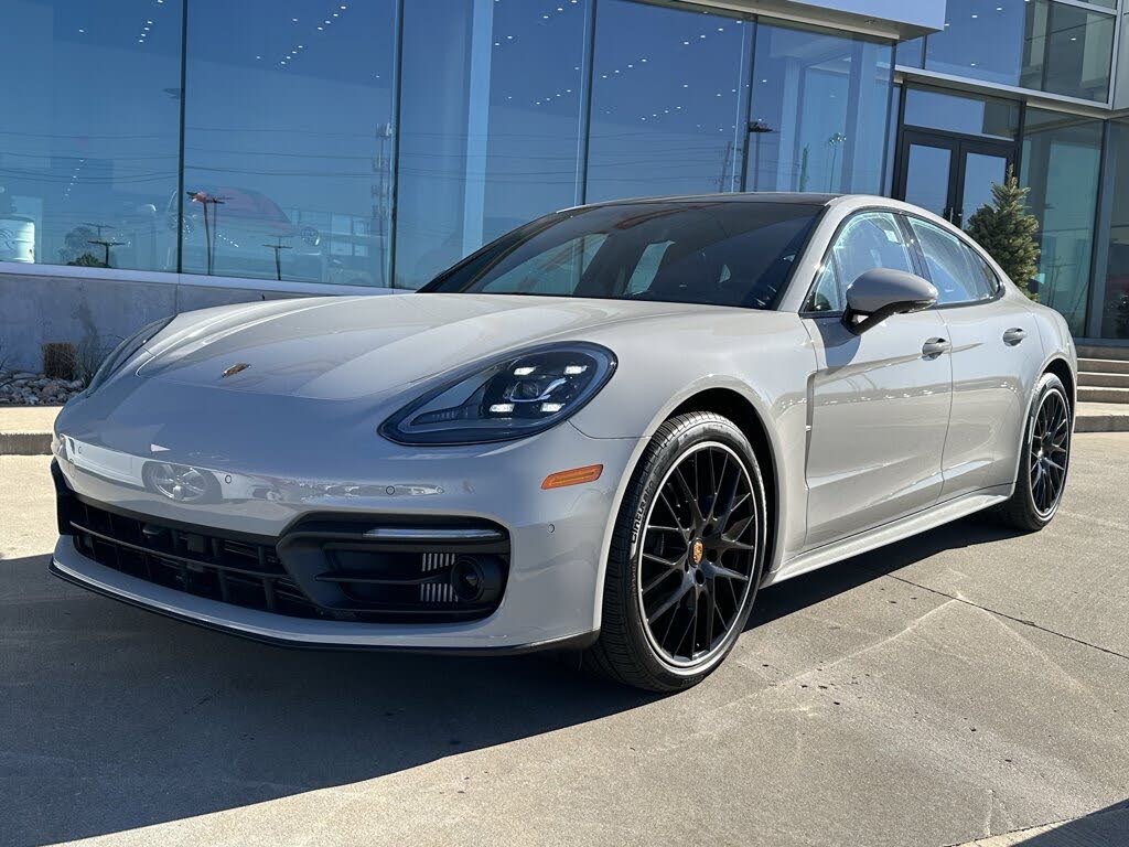 2023 Porsche Panamera 4 Platinum Edition AWD