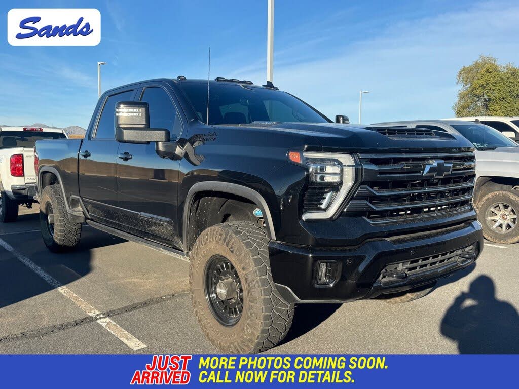 2024 Chevrolet Silverado 2500HD High Country Crew Cab 4WD