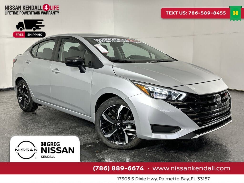 2025 Nissan Versa SR FWD