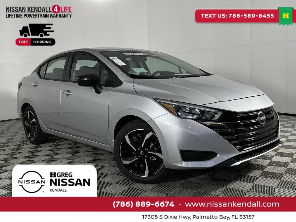 2025 Nissan Versa SR FWD