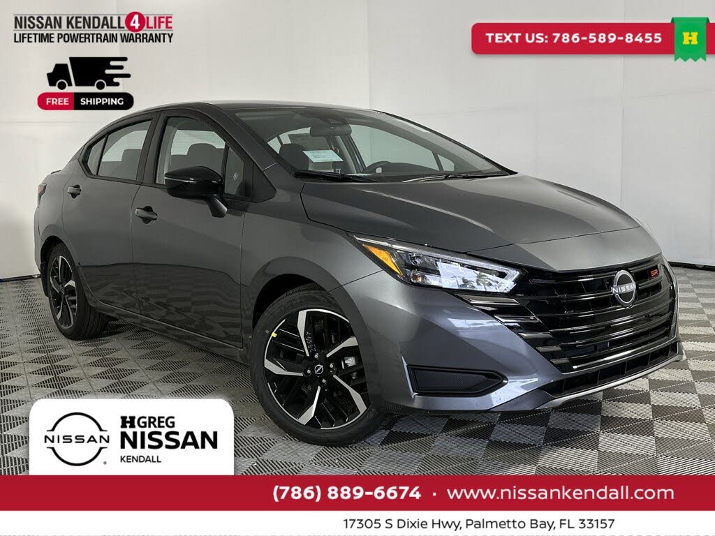 2025 Nissan Versa SR FWD