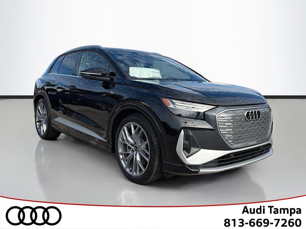 2026 Audi Q4 e-tron quattro Premium Plus 55