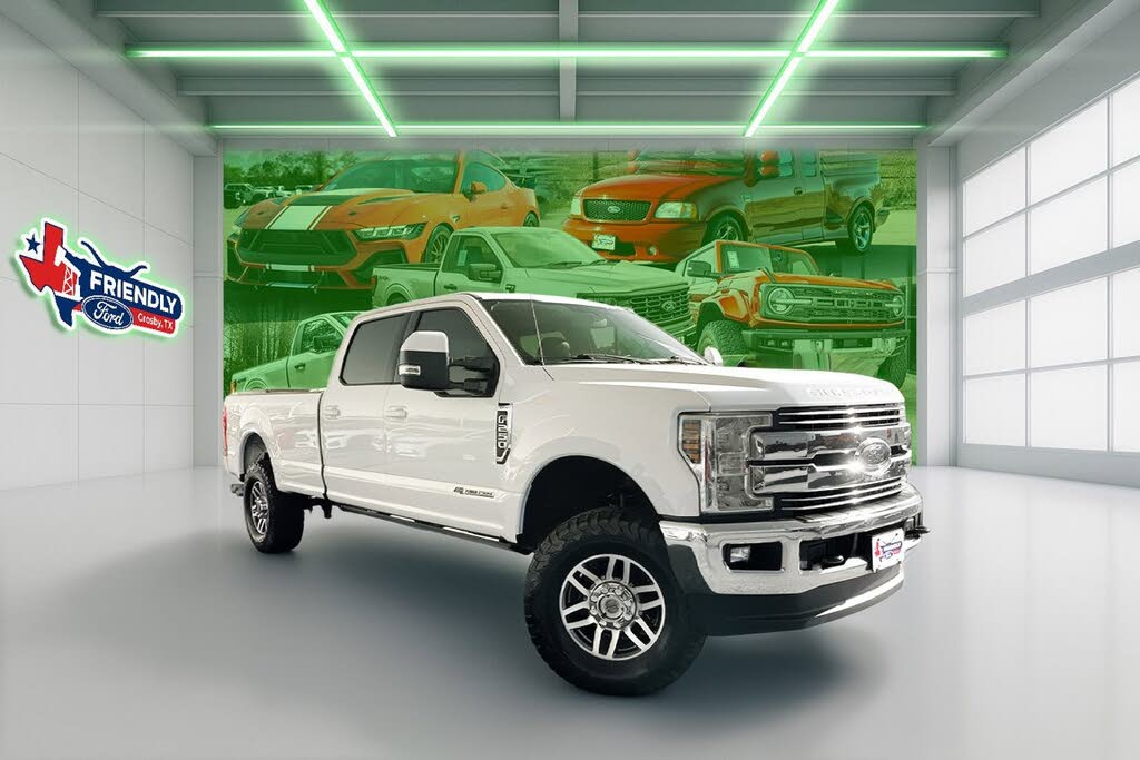 2019 Ford F-250 Super Duty Lariat Crew Cab 4WD