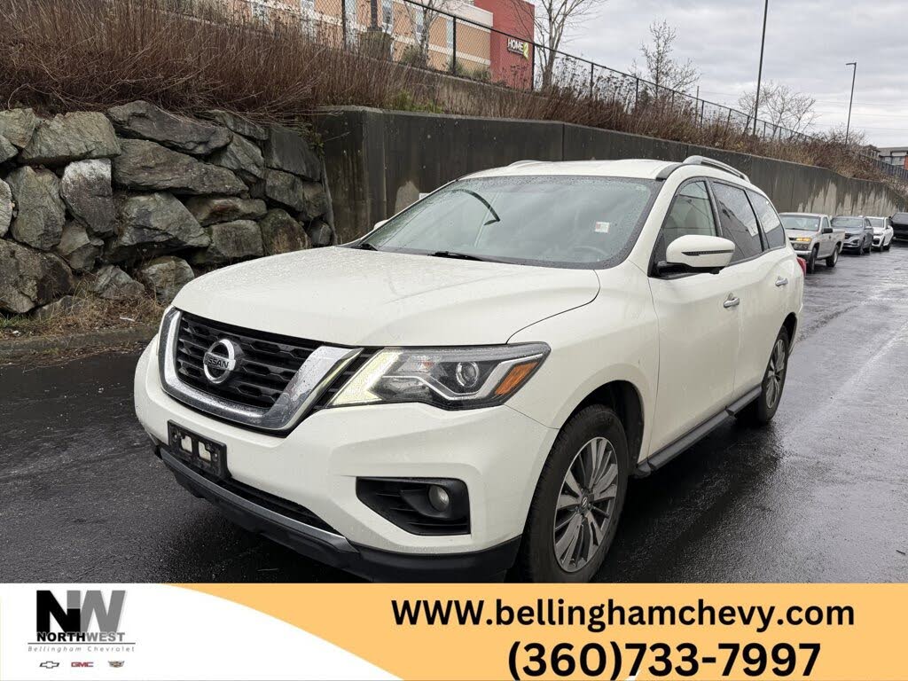 2020 Nissan Pathfinder SL FWD