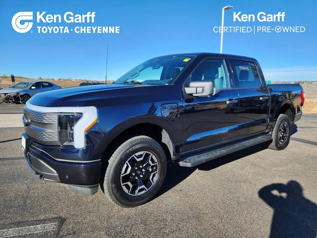 2023 Ford F-150 Lightning XLT SuperCrew AWD