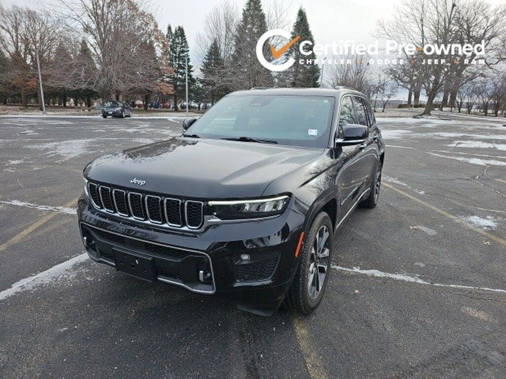 2023 Jeep Grand Cherokee Overland 4WD