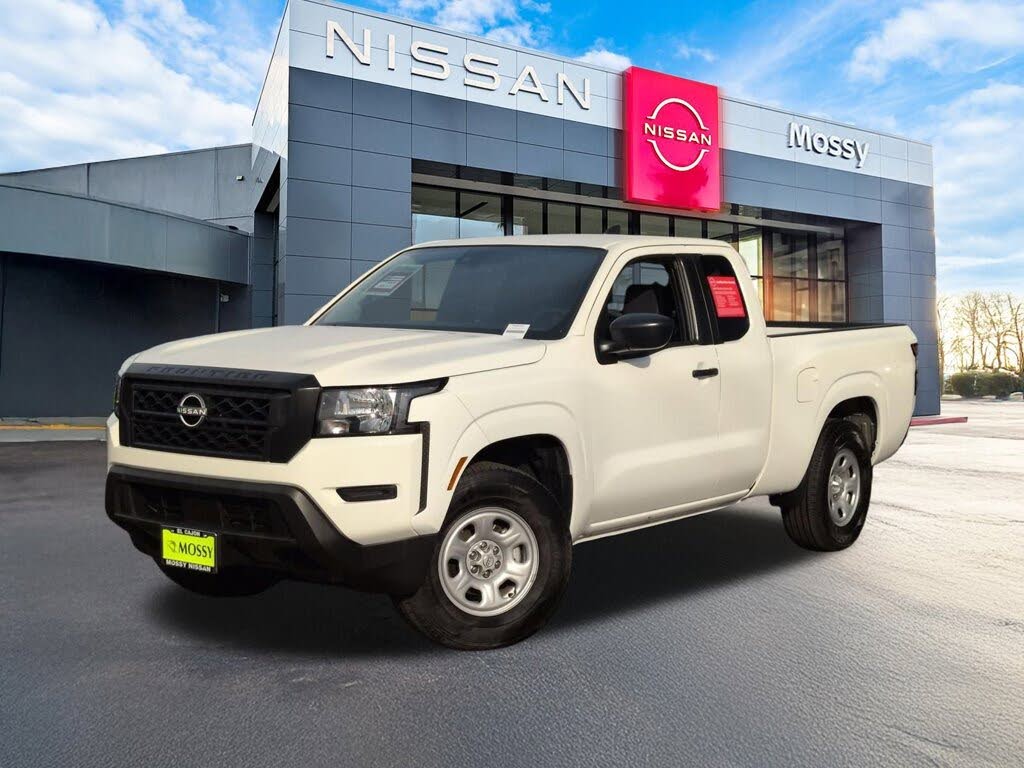 2024 Nissan Frontier S King Cab RWD