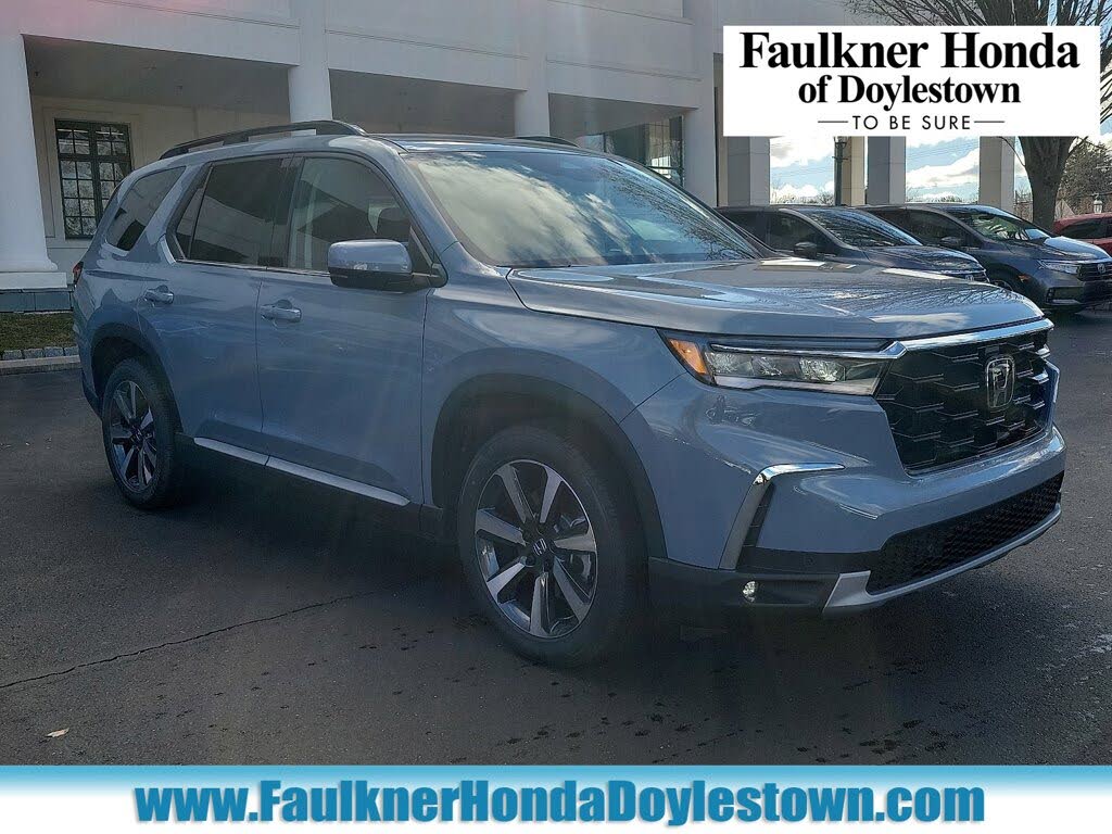 2025 Honda Pilot Touring AWD