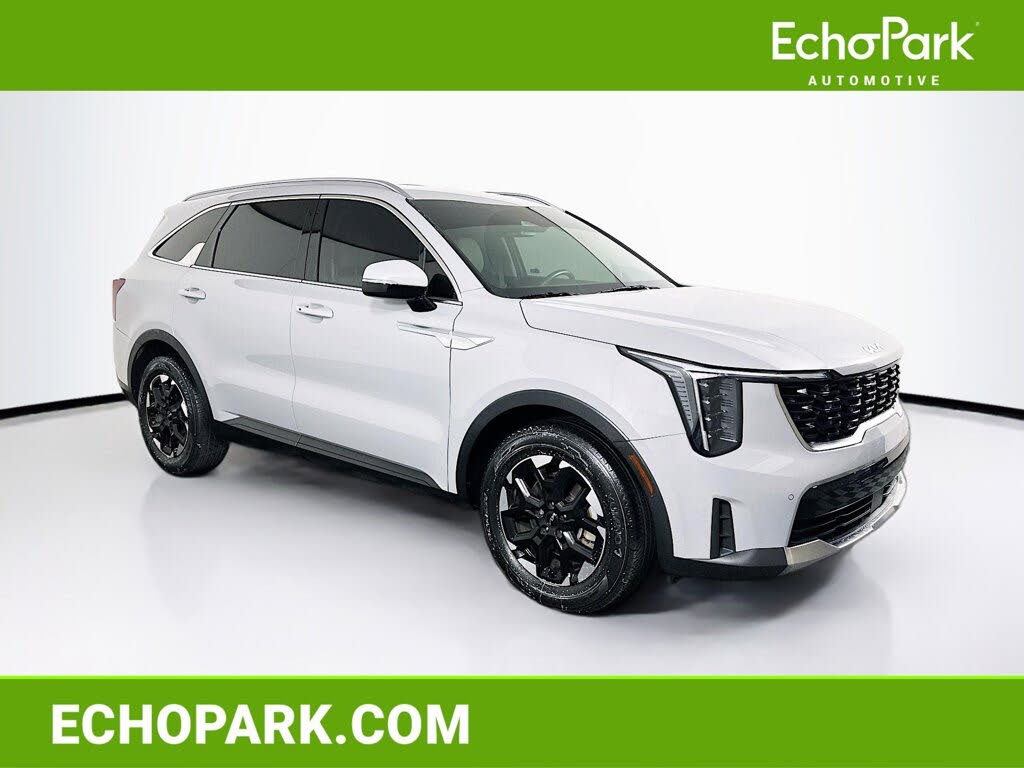 2025 Kia Sorento S FWD
