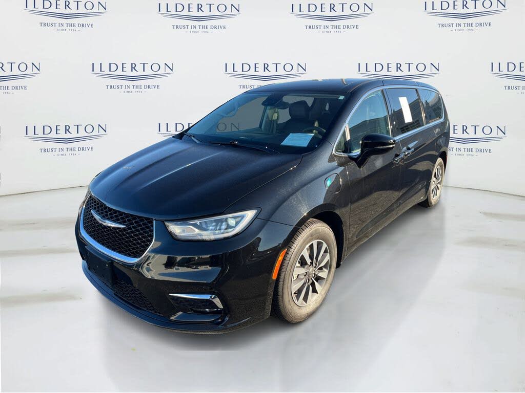 2024 Chrysler Pacifica Hybrid Select FWD