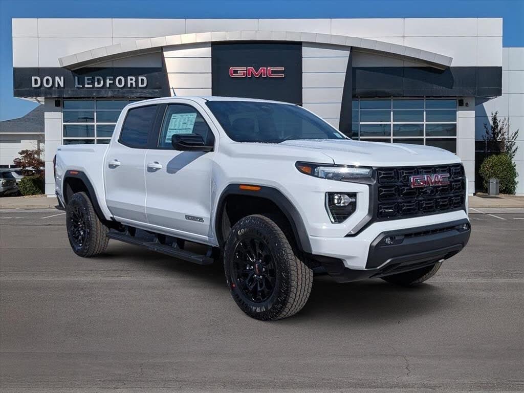 2026 GMC Canyon Elevation Crew Cab 4WD