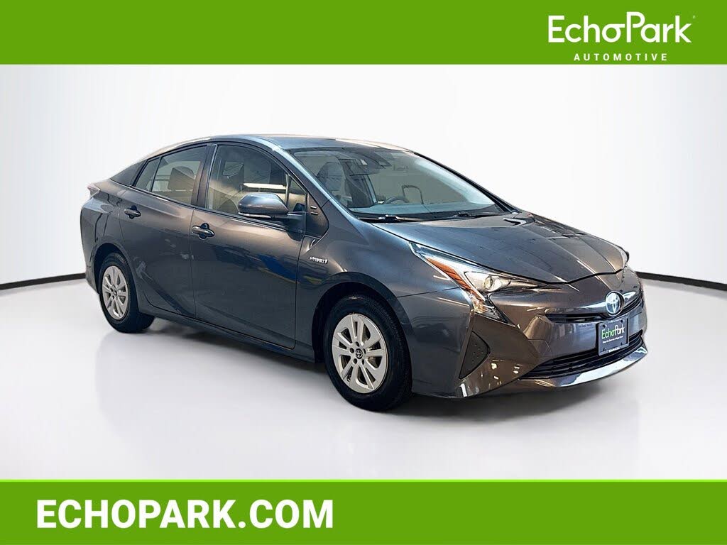 2017 Toyota Prius Two FWD