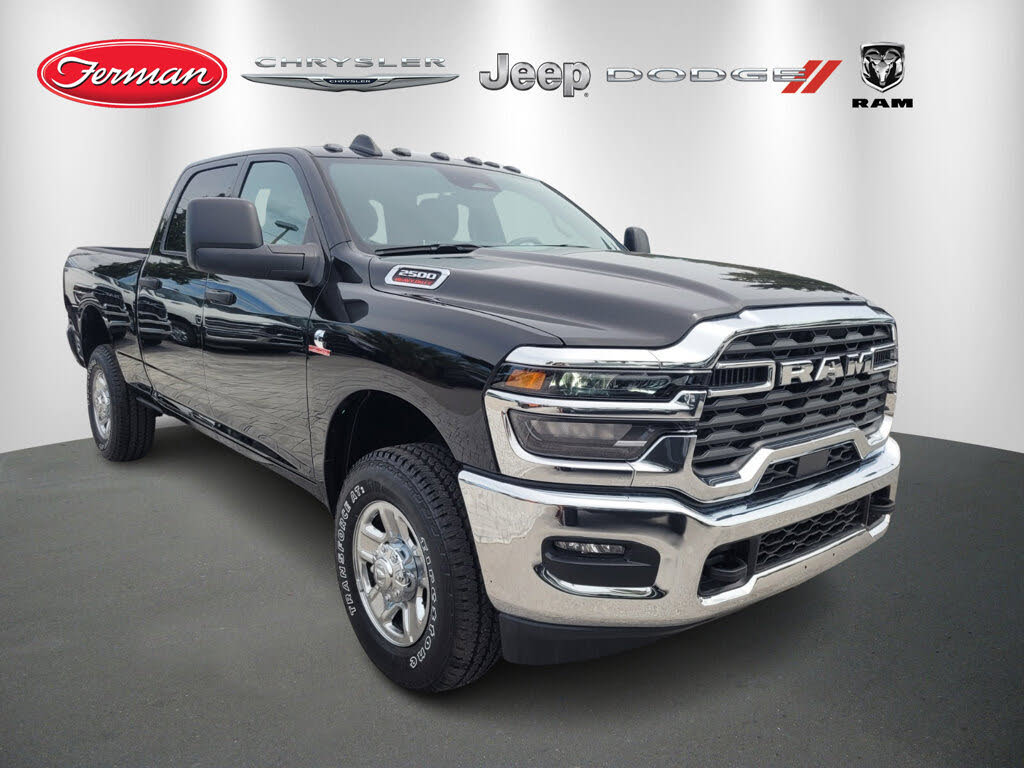 2026 RAM 2500 Tradesman Crew Cab 4WD