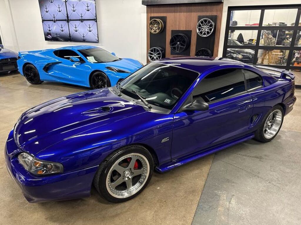 1995 Ford Mustang GT Coupe RWD