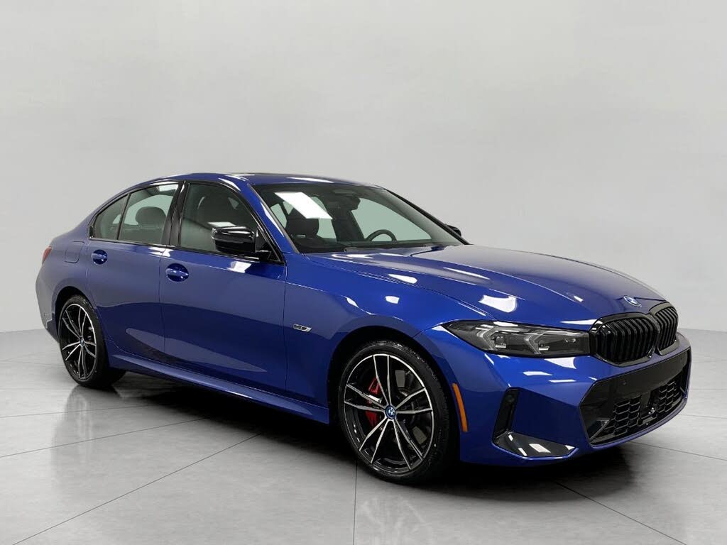 2023 BMW 3 Series 330e Hybrid Plug-in xDrive AWD