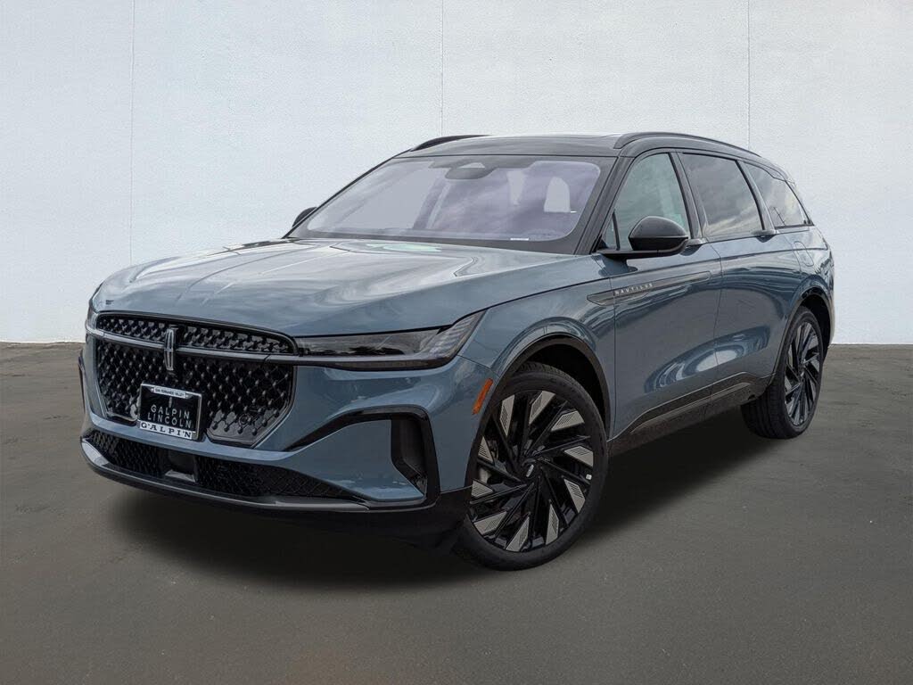 2026 Lincoln Nautilus Reserve AWD