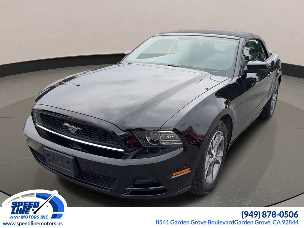 2013 Ford Mustang V6 Premium Convertible RWD