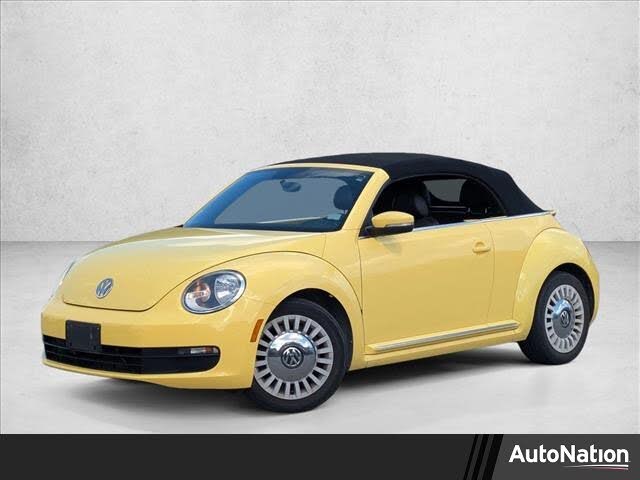 2013 Volkswagen Beetle 2.5L Convertible