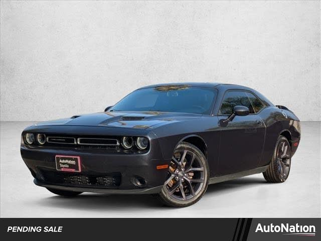 2019 Dodge Challenger SXT RWD